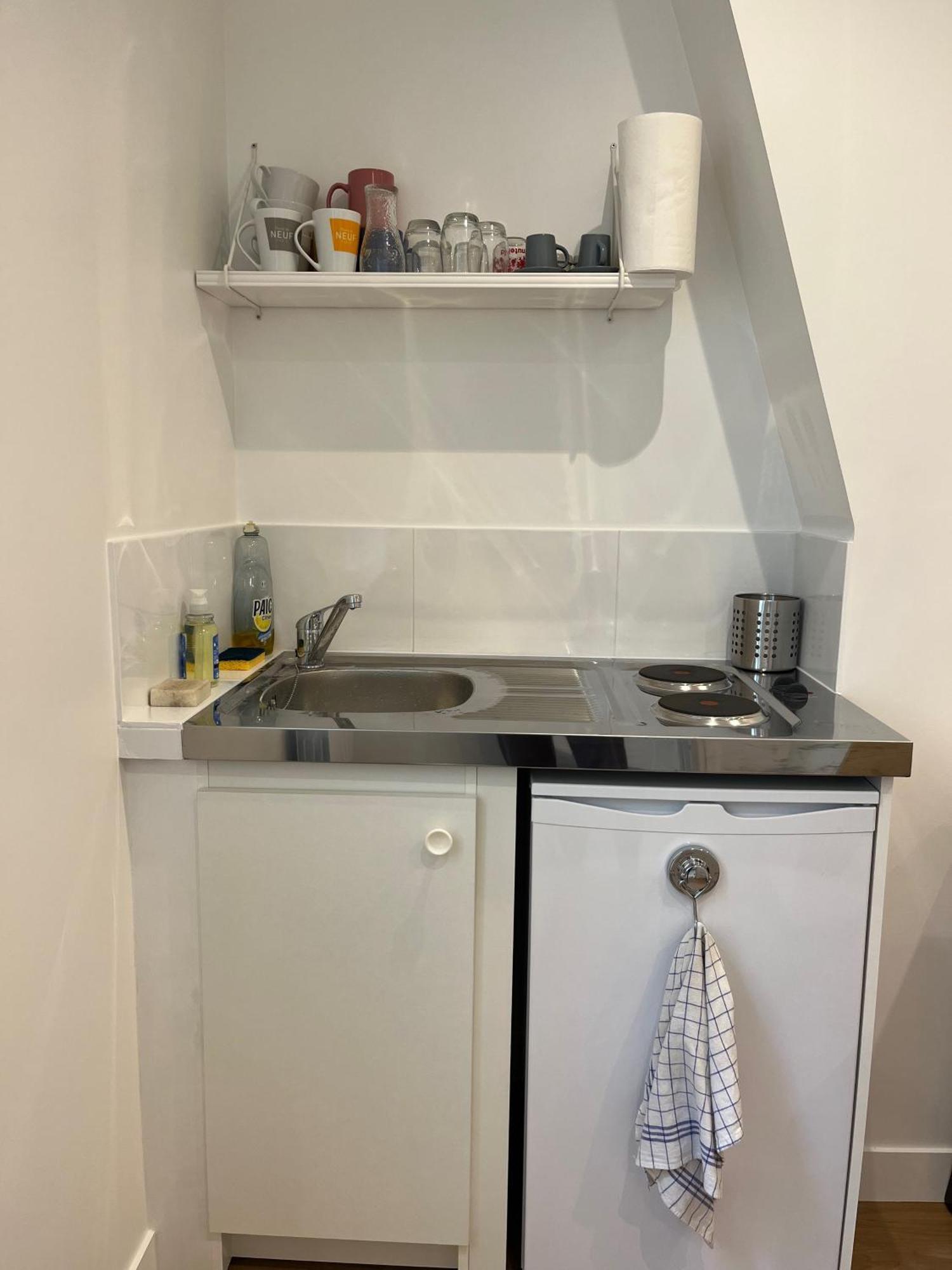 Apartment Brand New Studio In Central Near Opera *